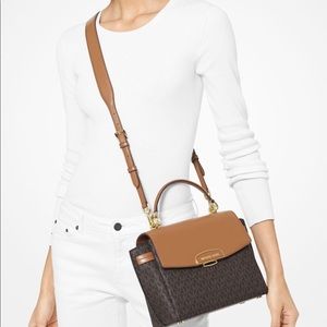 Michael Kors -rochelle medium logo leather satchel
